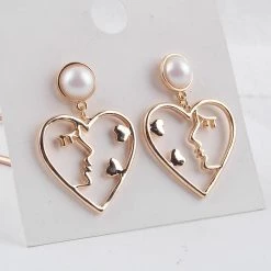 Boogzel Apparel SOFT GIRL OUTFITS Love Connection Heart Earrings