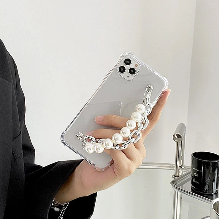 Boogzel Apparel IPHONE CASES Aesthetic Pearl Chain IPhone Case 3 Boogzel Apparel IPHONE CASES Aesthetic Pearl Chain IPhone Case