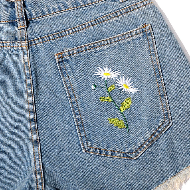 Boogzel Apparel Сhamomile Embroidery Denim Shorts COTTAGECORE / ARTSY 2 Boogzel Apparel Сhamomile Embroidery Denim Shorts COTTAGECORE / ARTSY