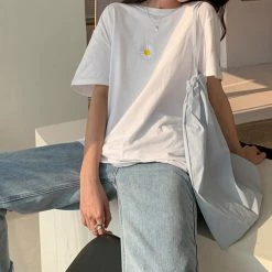 Boogzel Apparel Daisy T-Shirt 15 Boogzel Apparel Daisy T-Shirt