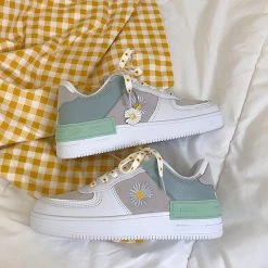 Boogzel Apparel Daisy Sneakers SOFT GIRL OUTFITS