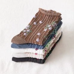 Boogzel Apparel Flower Embroidery Socks