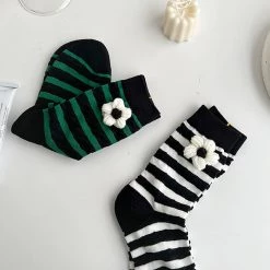 Boogzel Apparel Grunge Aesthetic Flower Socks