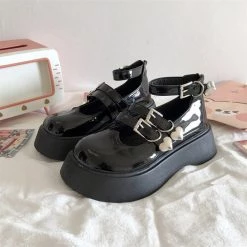 Boogzel Apparel PREPPY CLOTHES Heart Buckle Chunky Sandals